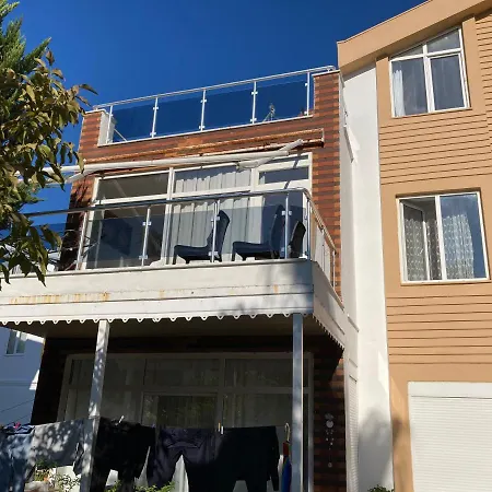 In The Perfect Location In The Will Guarantee A Wonderful Side